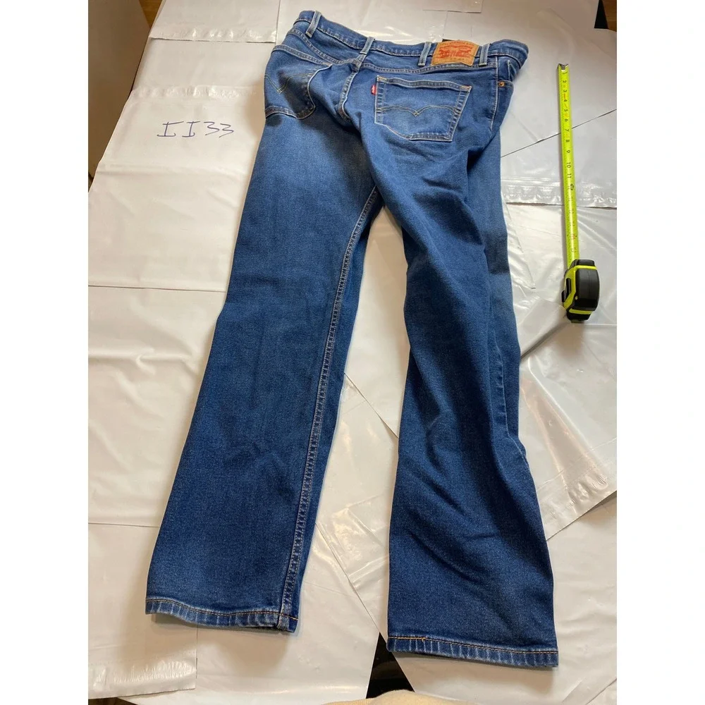 Levis 505 Regular Fit Straight Leg Jeans Mens 38x32 Medium Wash‎ Blue Denim